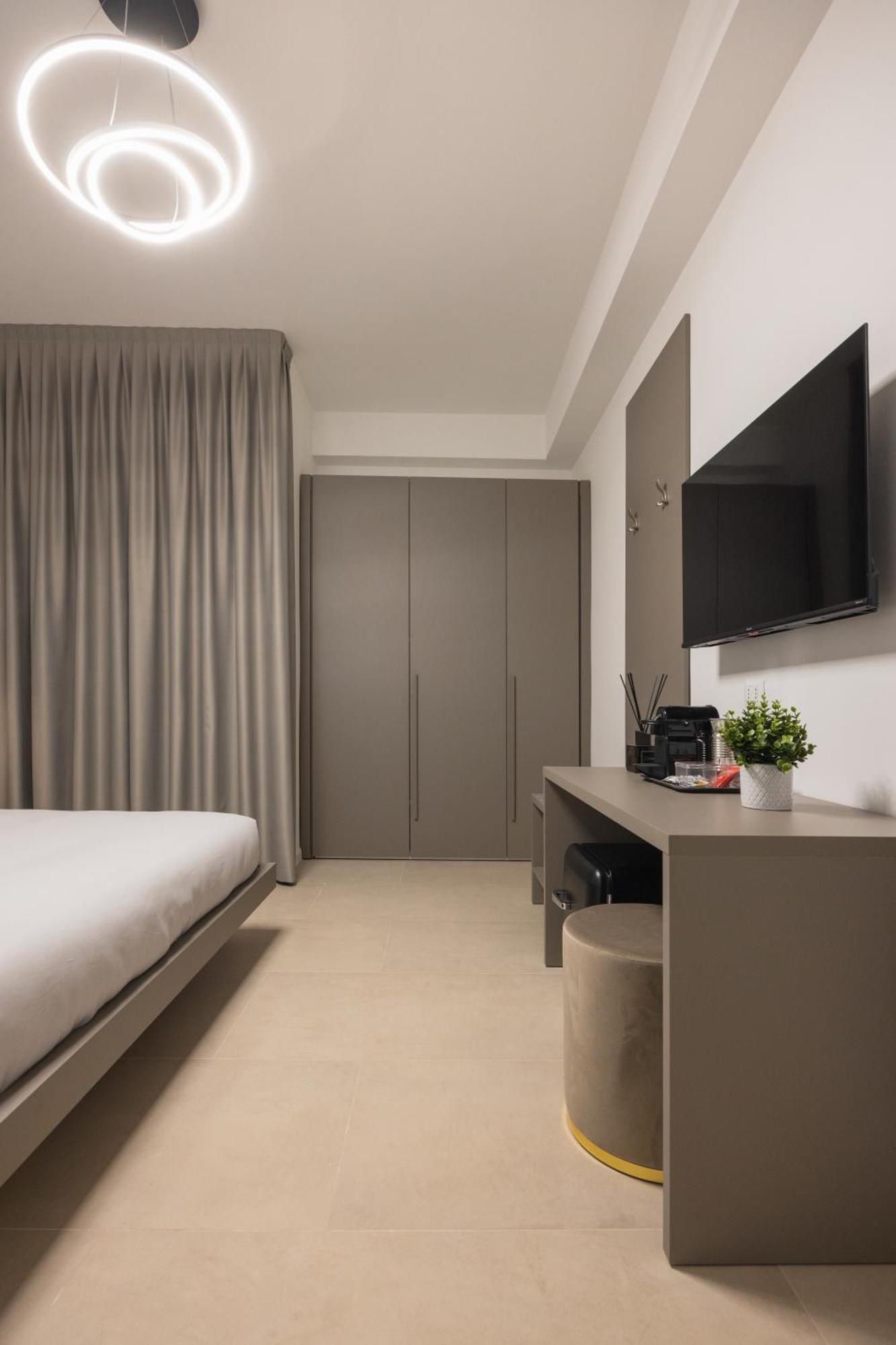 Luxury Station Suite Bolonha Exterior foto