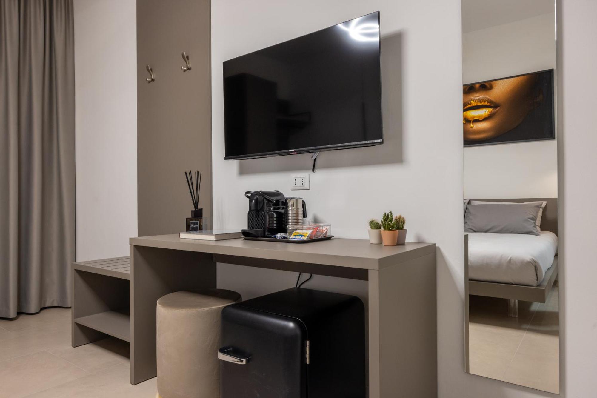 Luxury Station Suite Bolonha Exterior foto