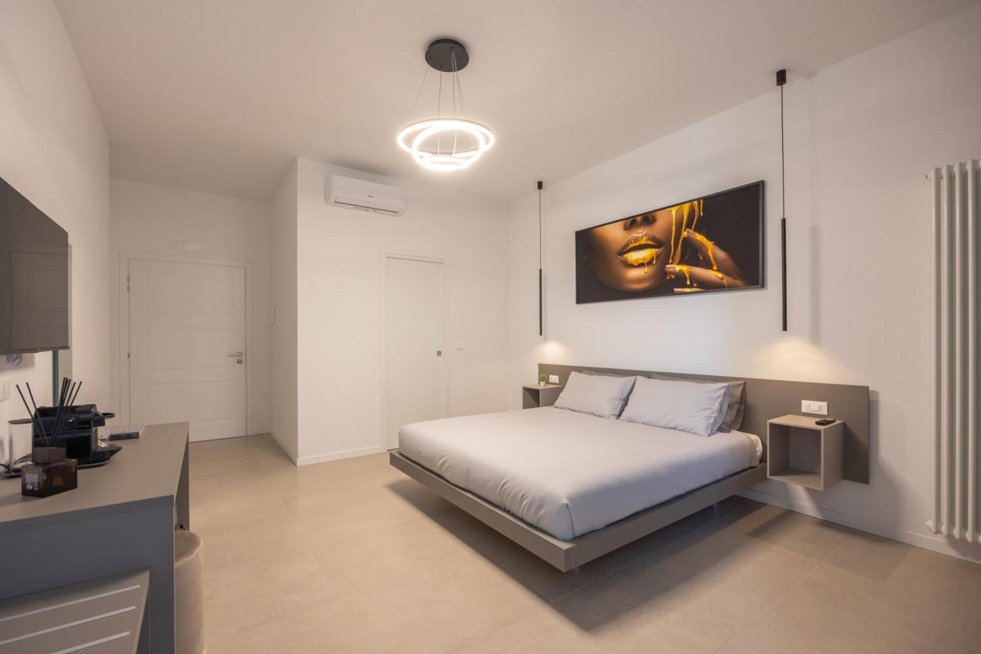 Luxury Station Suite Bolonha Exterior foto